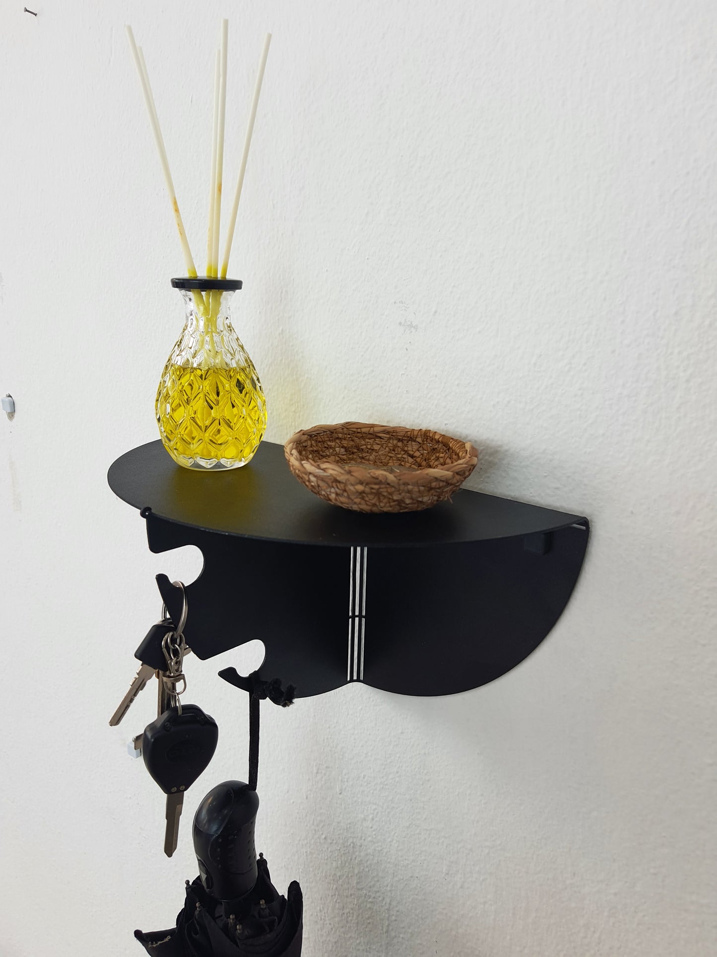 Modern Metal Duvar Rafı Askılıklı – Giriş Holü & Antre Düzenleyici - Anahtarlık