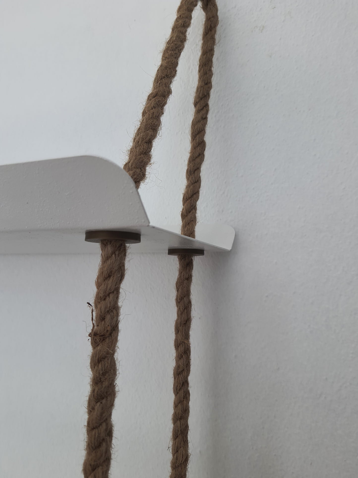 El Yapımı 3 Katlı Jüt Halatlı Asılı Metal Raf