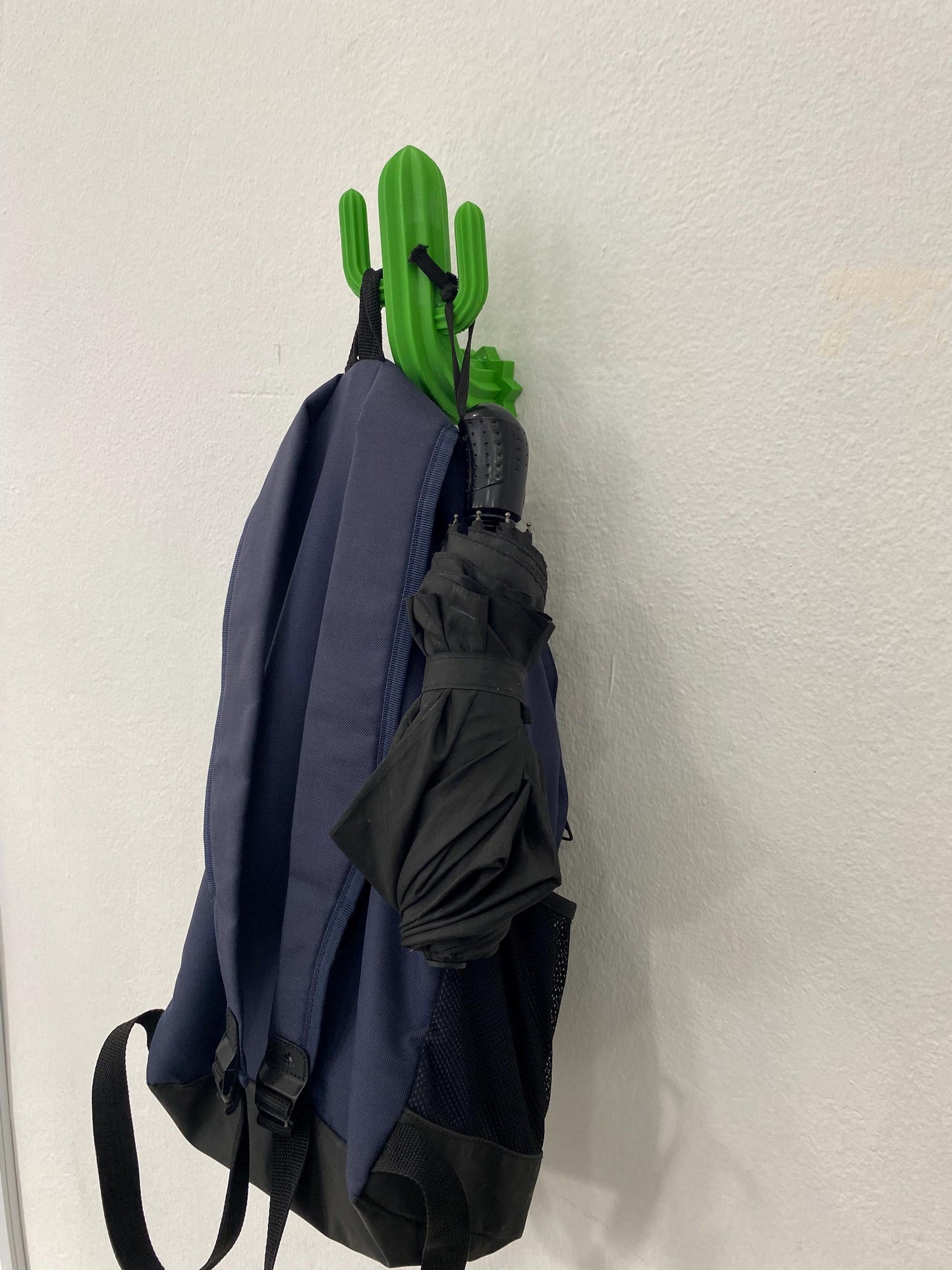 Kaktüs Duvar Askısı – Eğlenceli Tasarımlı Ceket / Çanta / Şemsiye / Anahtar / Gözlük askısı