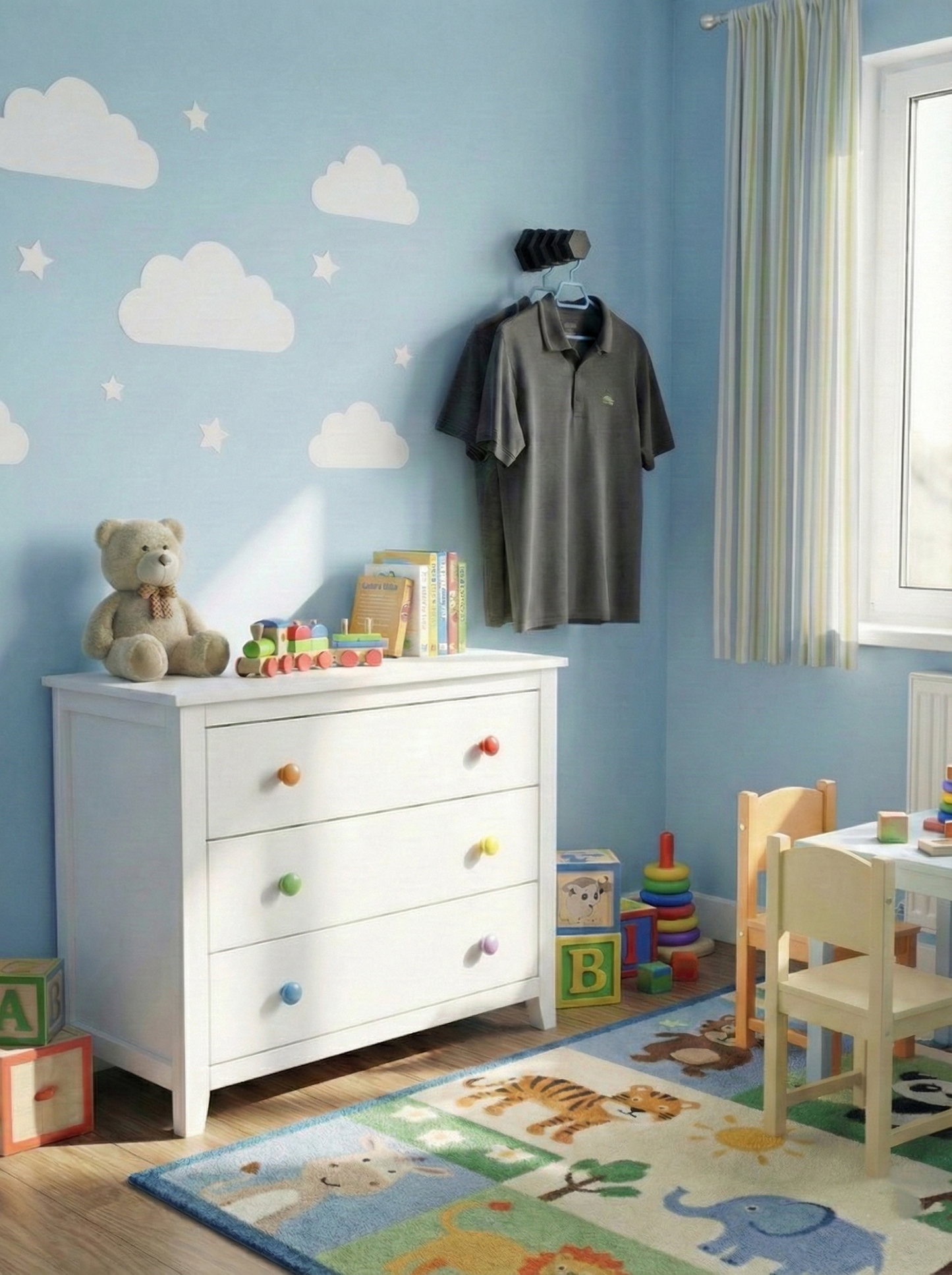 3D Baskı Duvara Monte Kıyafet Askılığı – Dikey 4 Kancalı Hexagon Askı